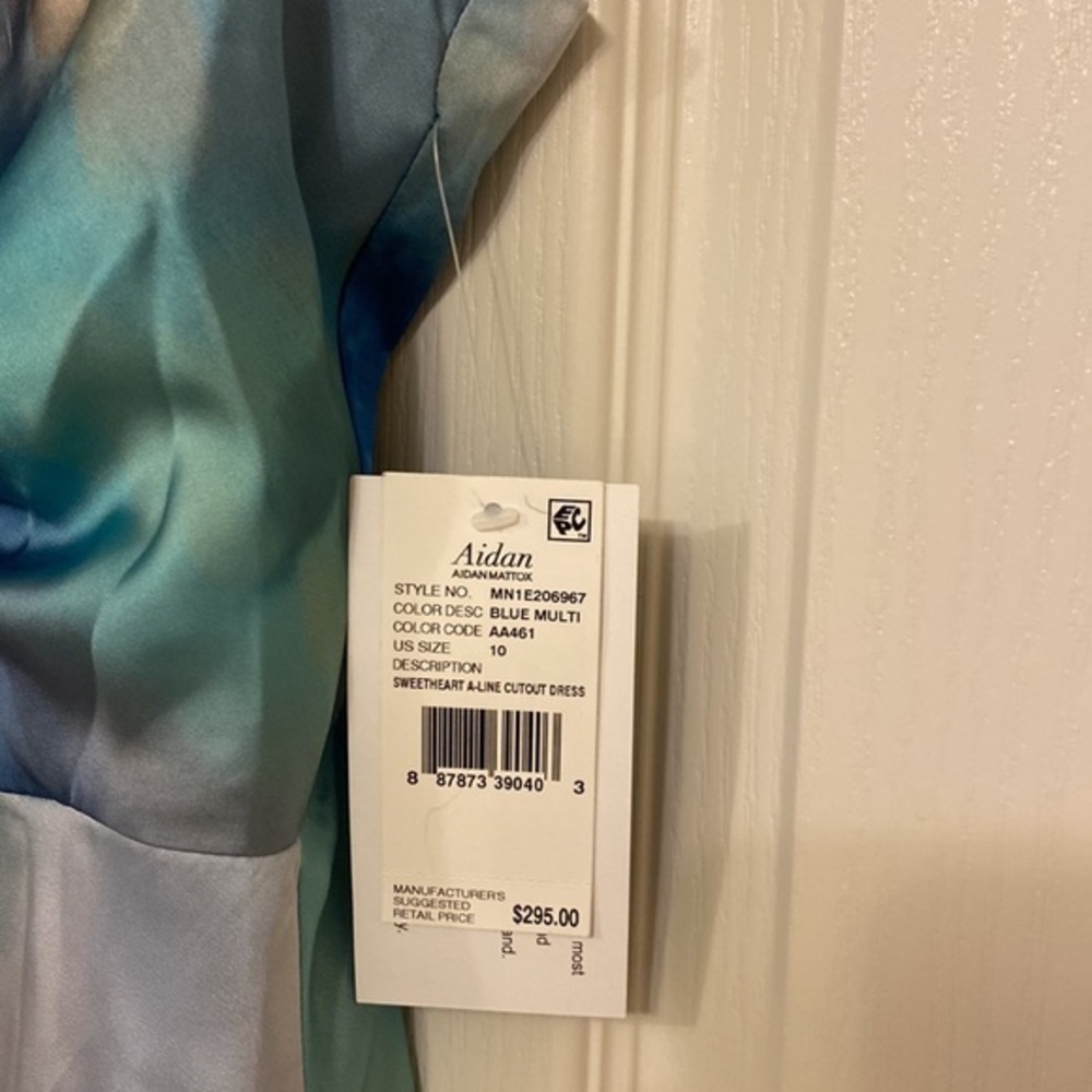 Aidan by Aidan Mattox Printed Twist-Front Maxi Dress in Blue Multi Size 12 - Picture 13 of 13
